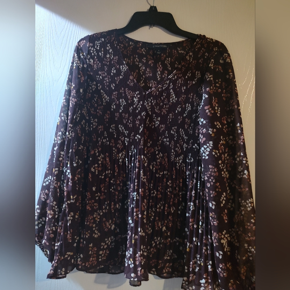 Silly shirt size small comes with camo to go underneath